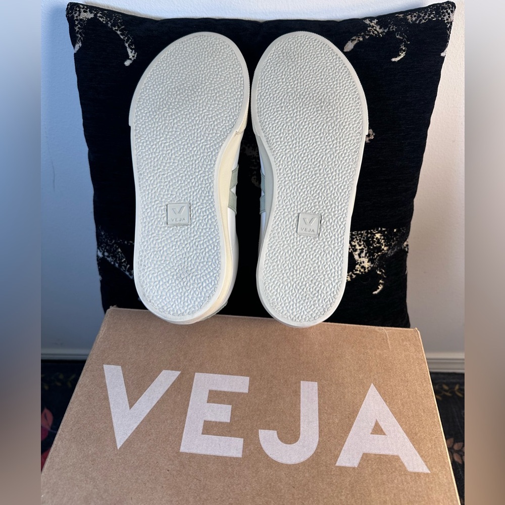 New Veja Esplar Sneaker in Extra White & Clay mens womens skater platform EU 40 - Picture 10 of 10